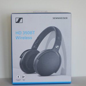 NEW Sennheiser HD 350BT headphones, wireless